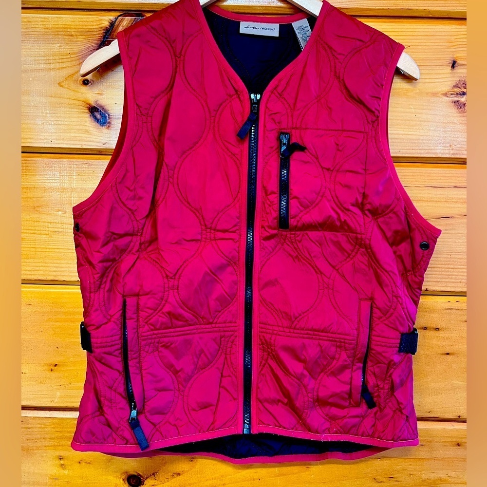 L.e.I. Relaxed Fit Sleeveless Red Full Zip Quilted Lined Vest Size Medium